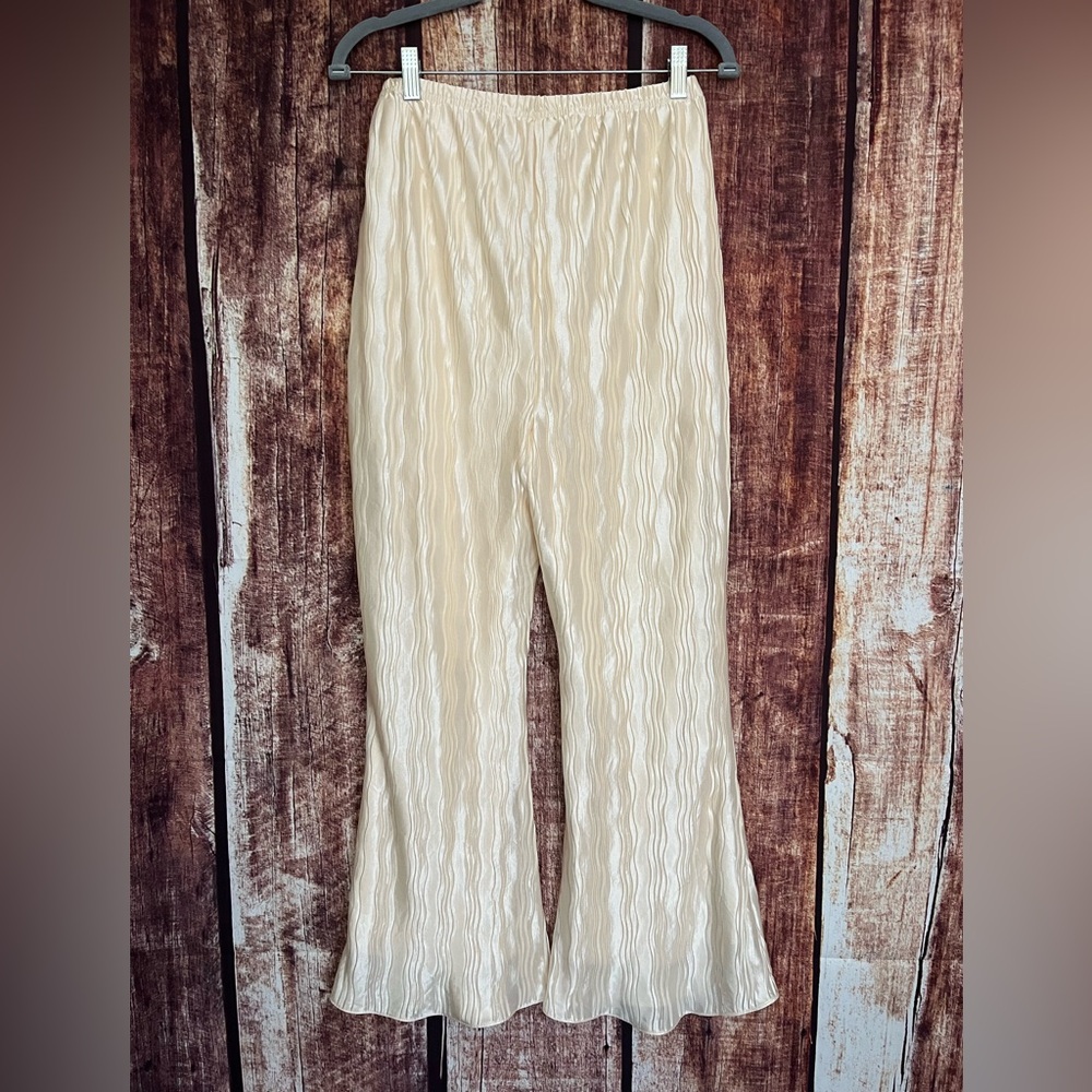 Princess Polly | NWT Naida Satin Flare Pants - Picture 3 of 5